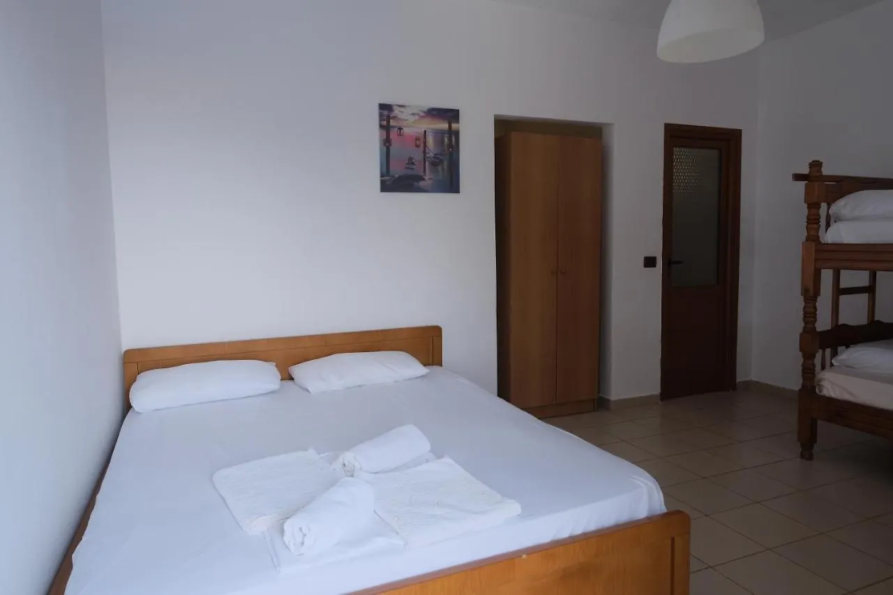Mehilli Hotel Dhërmi