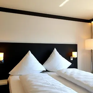 https://wu-hotel.com-bavaria.com